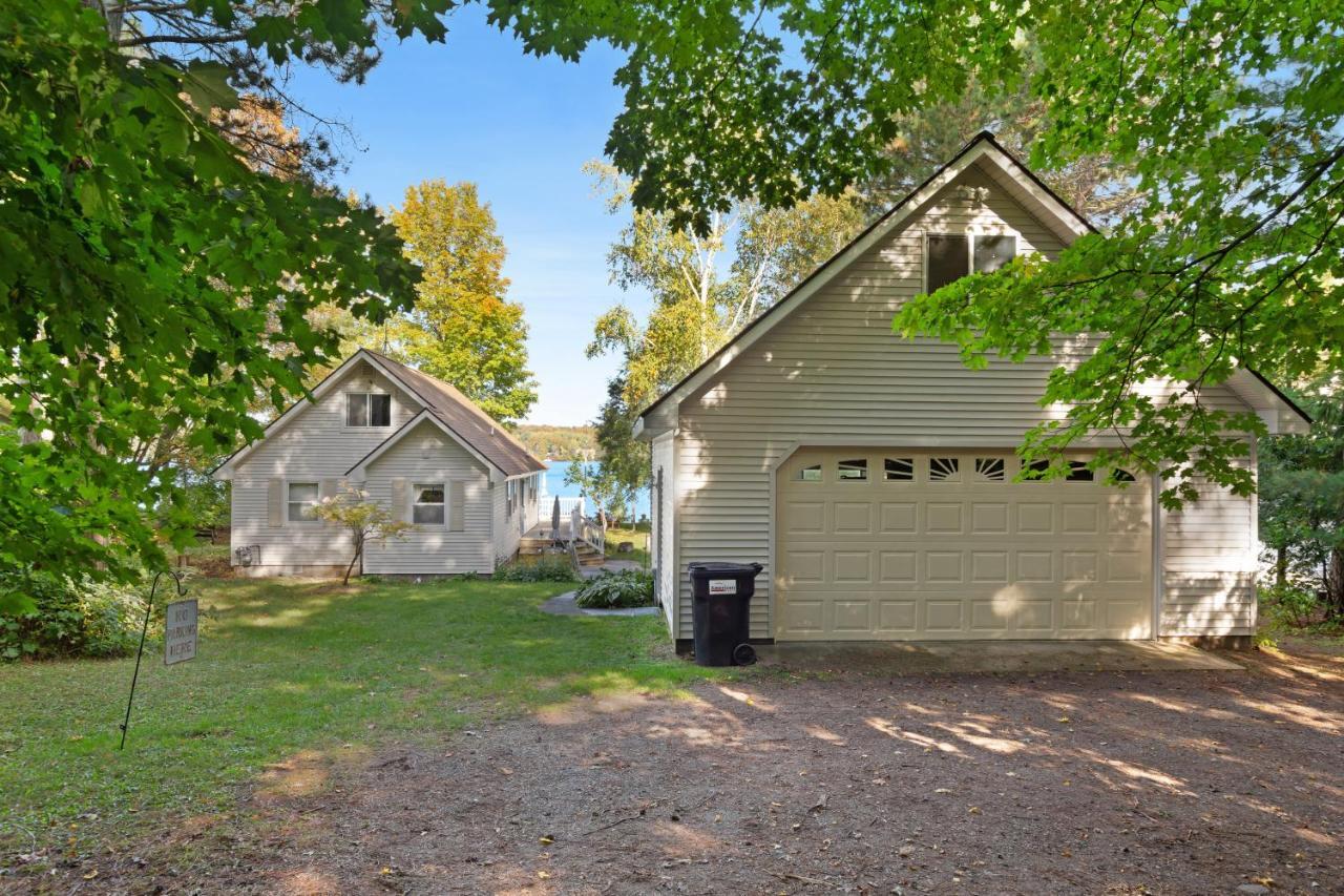 Walloon Lake Cottage Boyne City Exterior photo