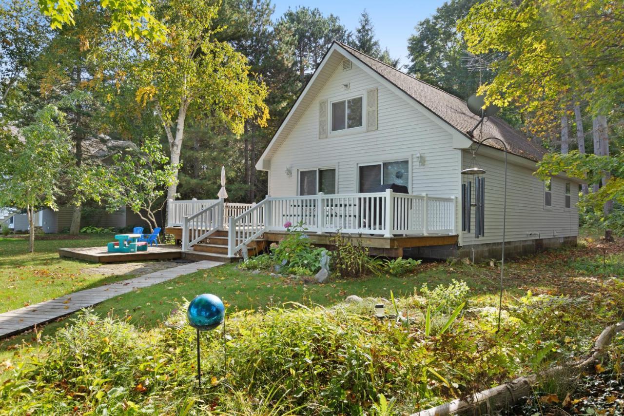 Walloon Lake Cottage Boyne City Exterior photo